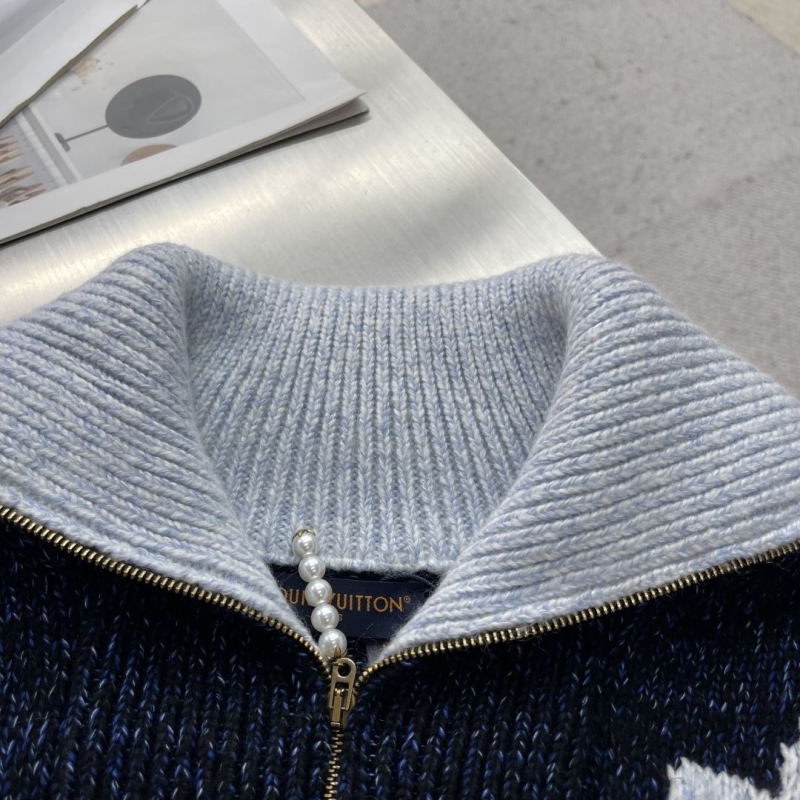 l0vis Vvtt0n outwear